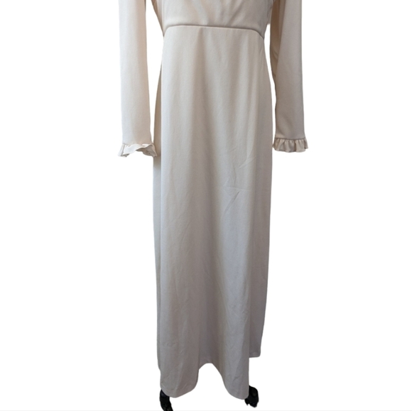 Vintage 70s Lorrie Deb Prairie Ruffle Wedding Gown - Picture 4 of 16